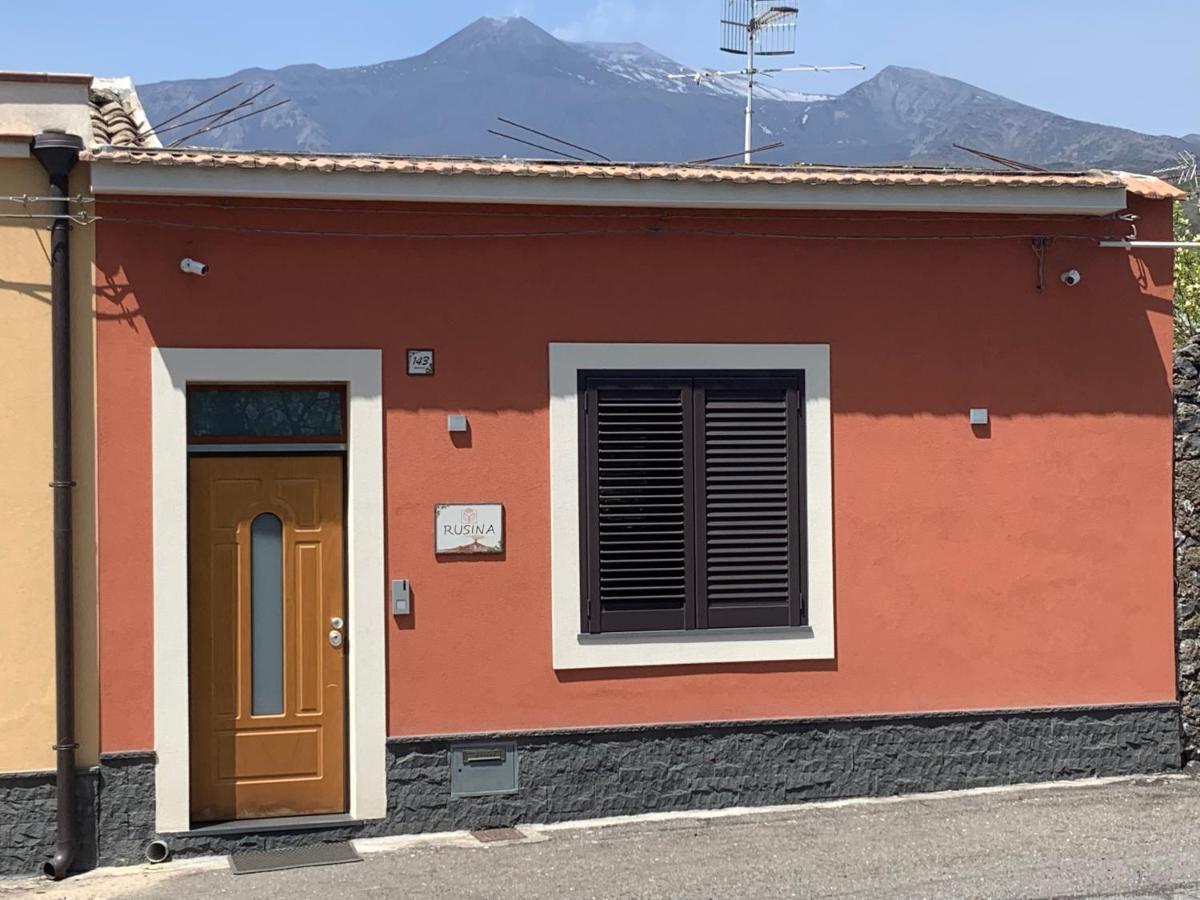 Rusina Santa Venerina Exterior foto